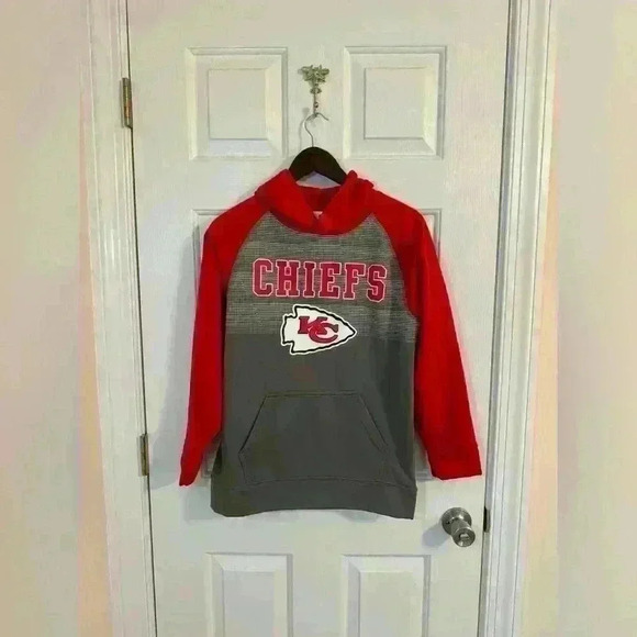 NFL Tops - Kansas City Chiefs NFL hooded sweatshirt youth size XL grey red